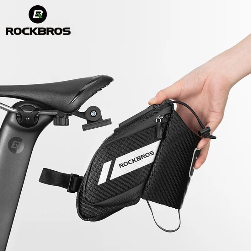 Sacoche de selle vélo imperméable et réfléchissante 1L