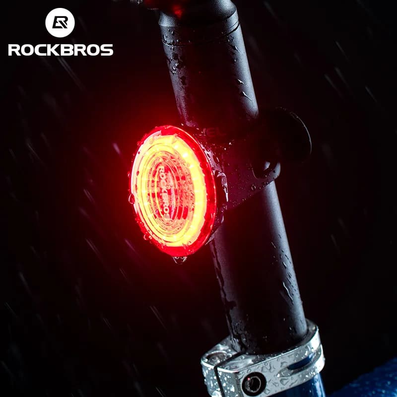 Feu arrière de vélo rechargeable intelligent avec détection automatique de freinage